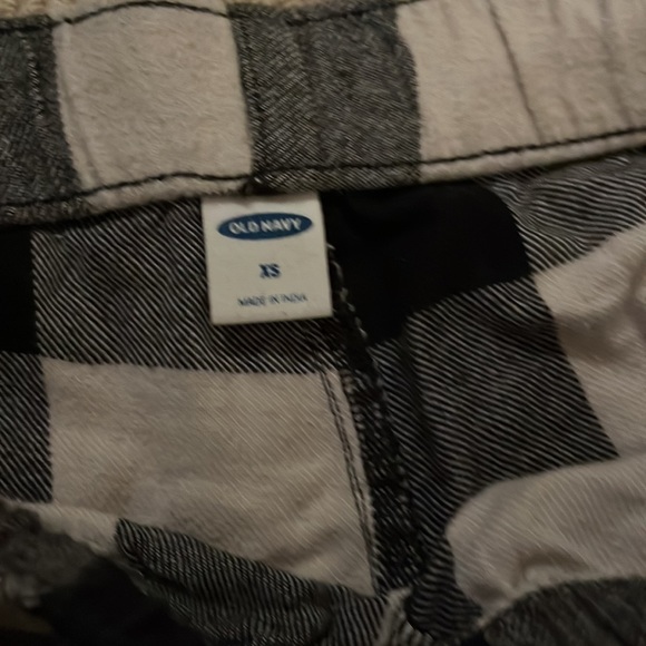 3 pairs of pj pants - Picture 3 of 4